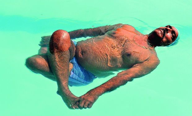 JALAYOGA UNDER WATER FOR 30 MINUTES