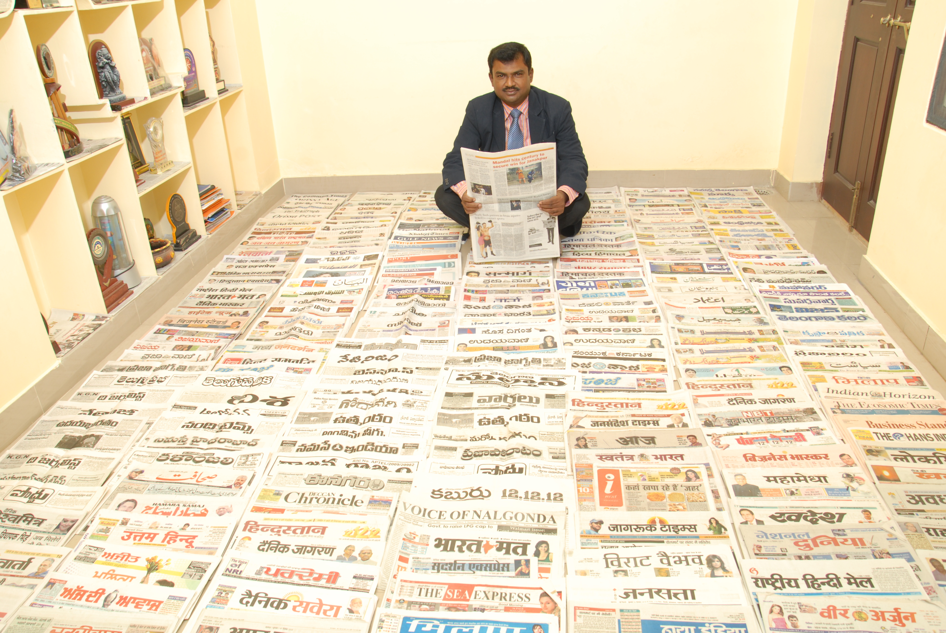 999 News Papers collected in single  Day of 12-12-12