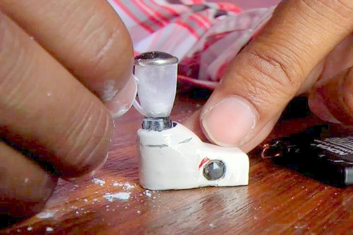 SMALLEST FUNCTIONAL MIXER GRINDER