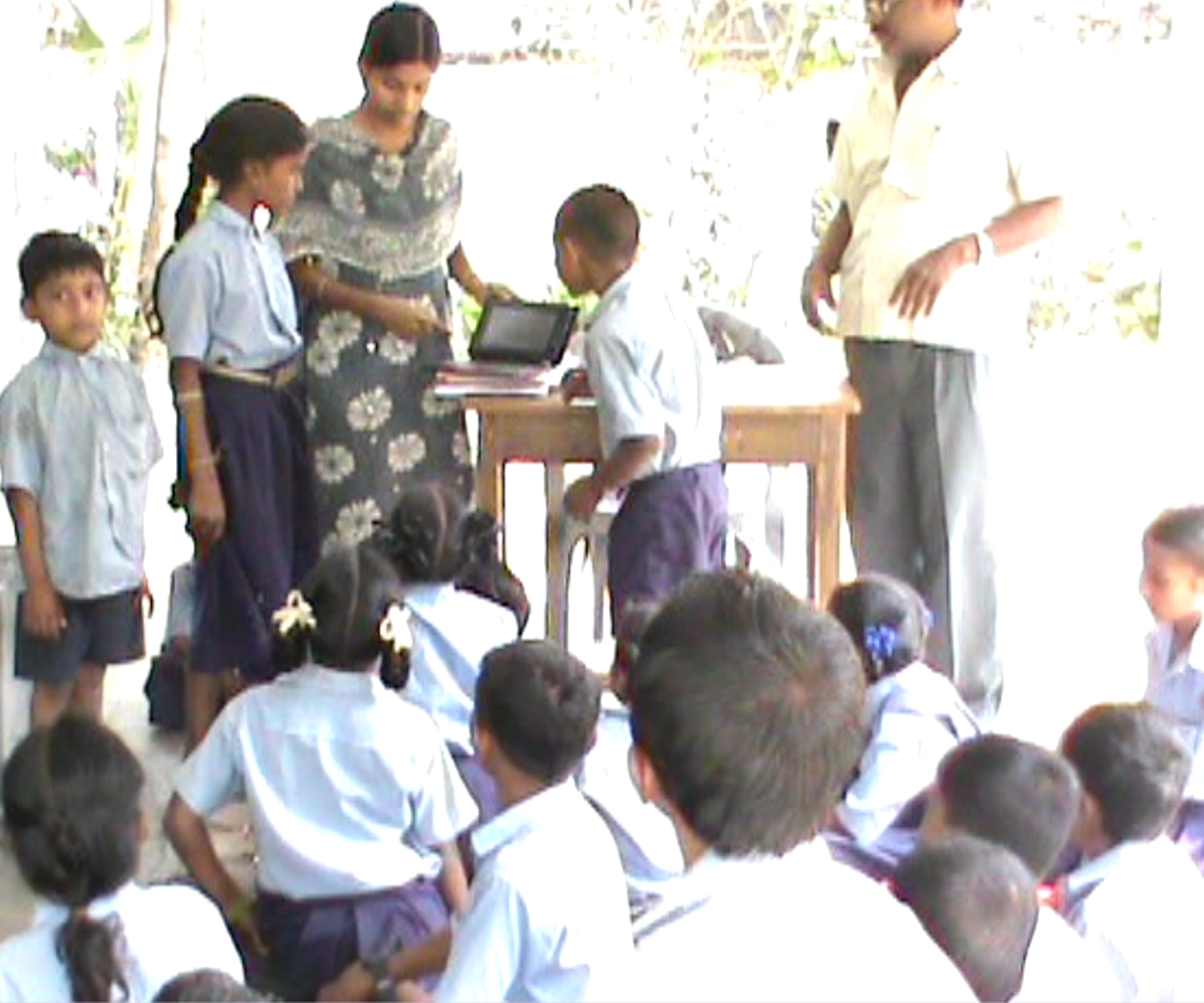 A UNIQUE TEACHING LESSIONS USING TABLET PC  IN GOVT SCHOOLS