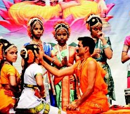 FASTEST CLASSICAL DANCE MAKE-UP