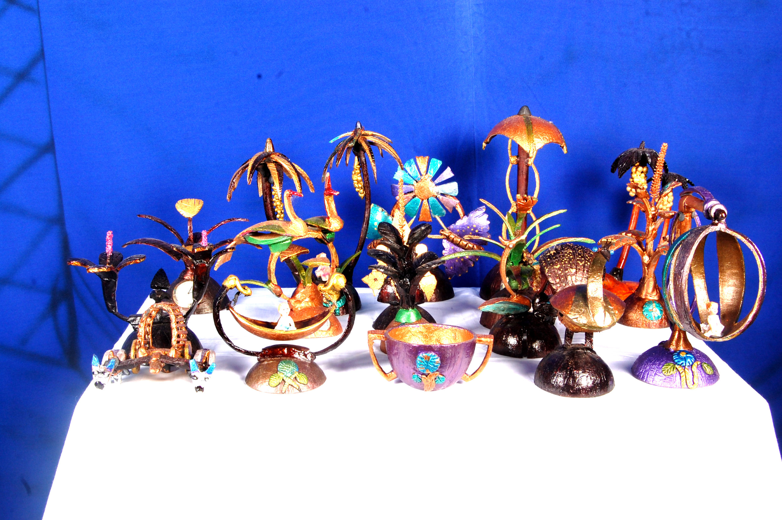 CUTE AND ATTRACTIVE COCONUT SHELL CRAFTS
