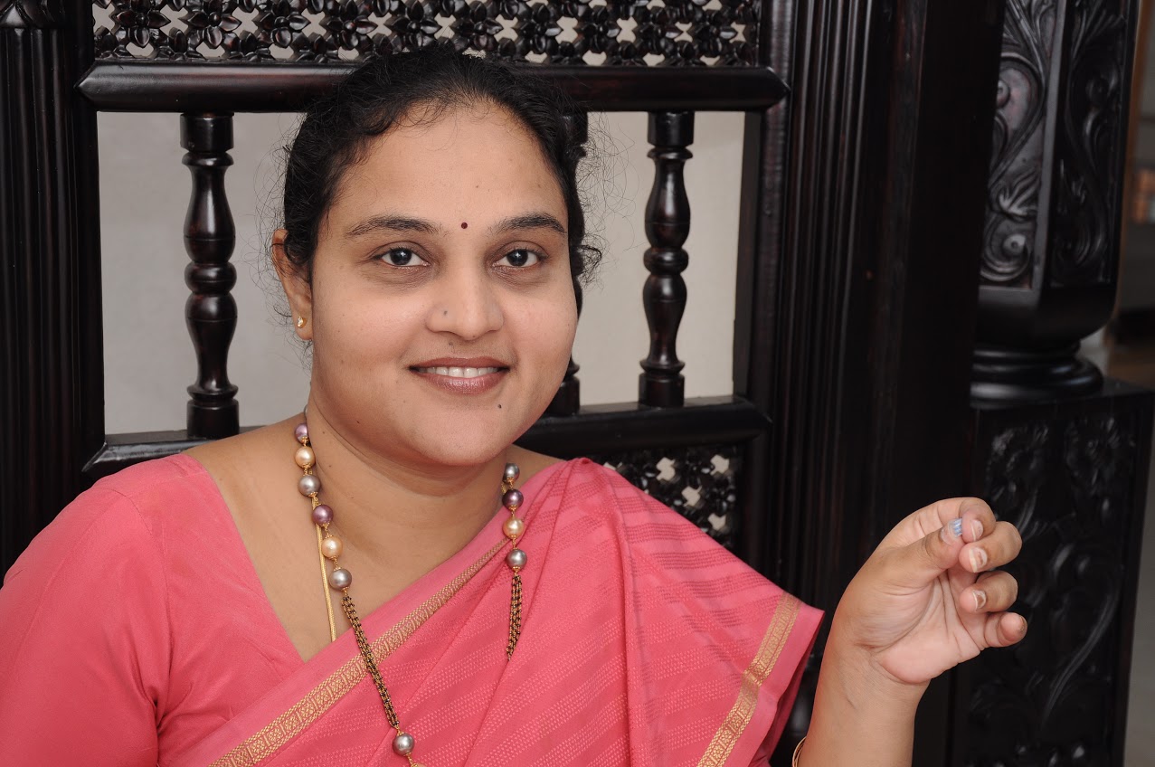 MOST TIMES TO WRITE LORD SRI RAMA ON RICE GRAINS