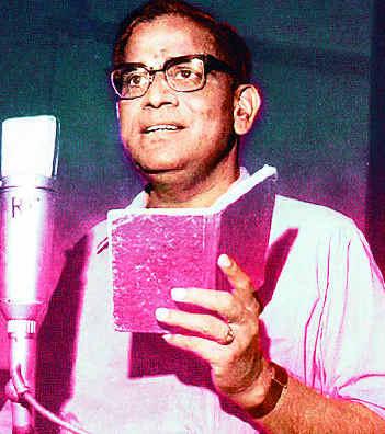 17 HOURS NON-STOP SINGING OF GHANTASALA SONGS ON TRACKS AS SOLO PERFORMANCE