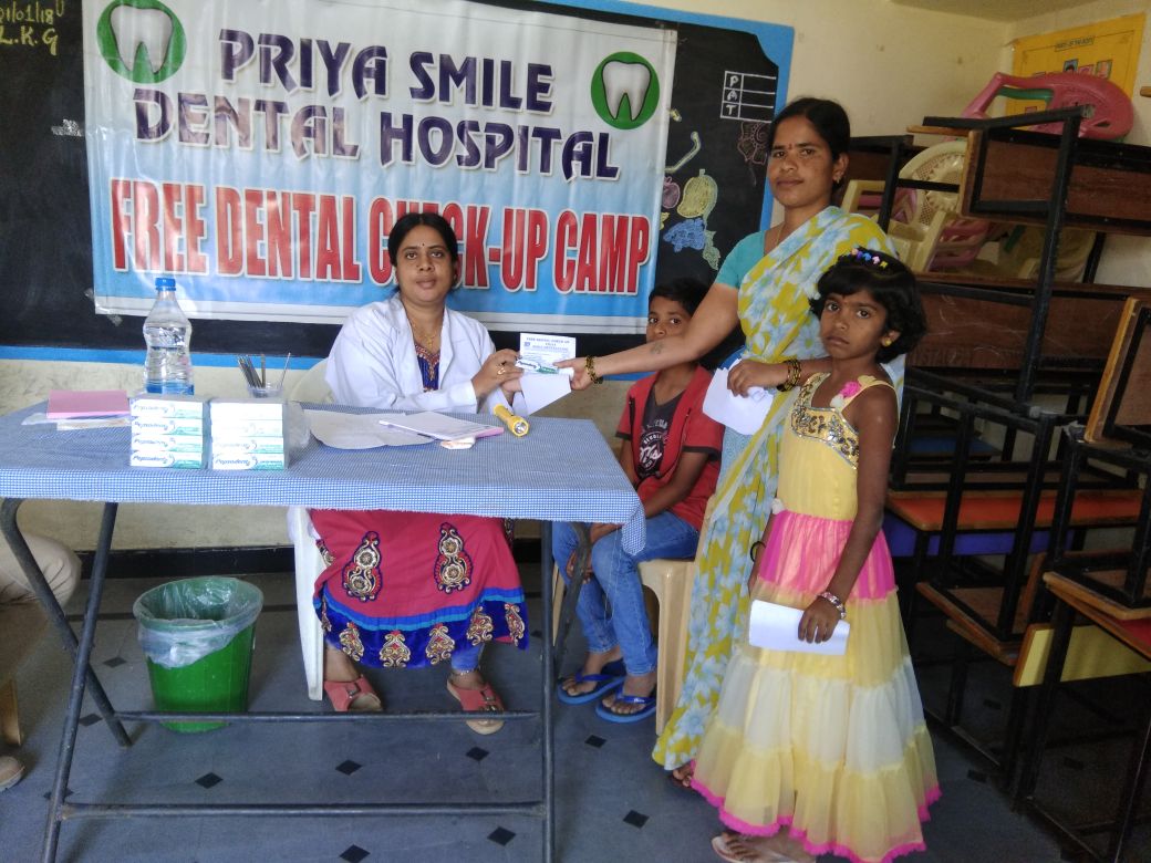 MORE NUMBER OF FREE DENTAL CAMPS BY A SINGLE WOMEN DENTAL DOCTOR