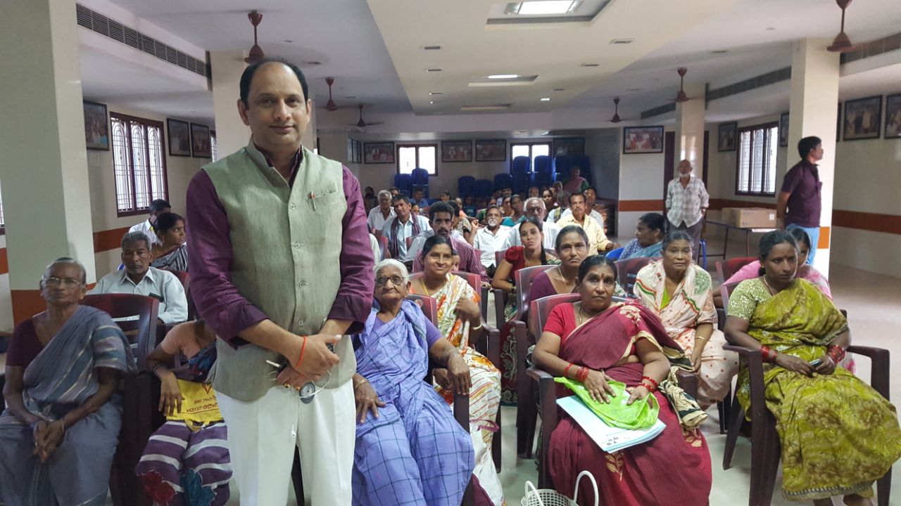 PROFESSION BY VASTU EXPERT – BY PASSION SOCIAL WORKER