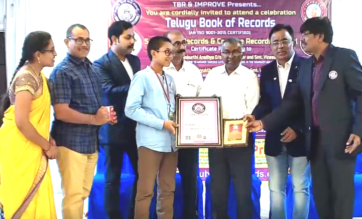 FASTEST TIME TO RECITE 701 BHAGAVATH GEETHA SLOKAS IN 120 MINUTES