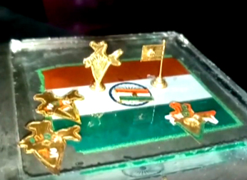 SMALLEST INDIAN NATIONAL FLAG & INDIAN MAP