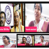 NON STOP RECITING 700 SLOKAS BY WOMEN